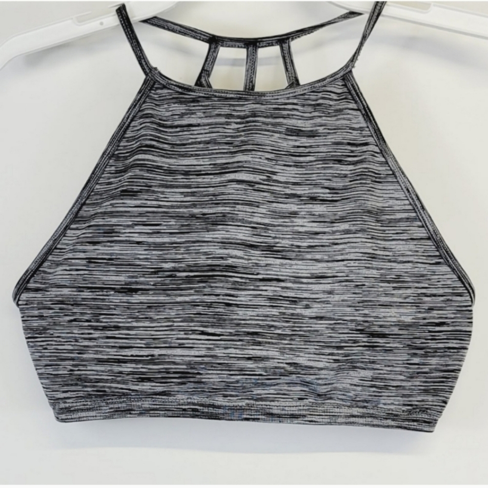 LIVE LOVE DREAM Black Sports Bra Size Medium